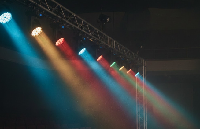 Mastering Your Stage Lighting Budget: 5 Sourcing Pitfalls to Avoid